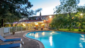 Seasonal outdoor pool