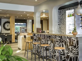 Bar (en el alojamiento)