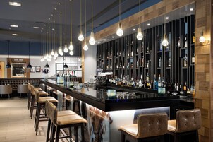 Bar (in der Unterkunft)