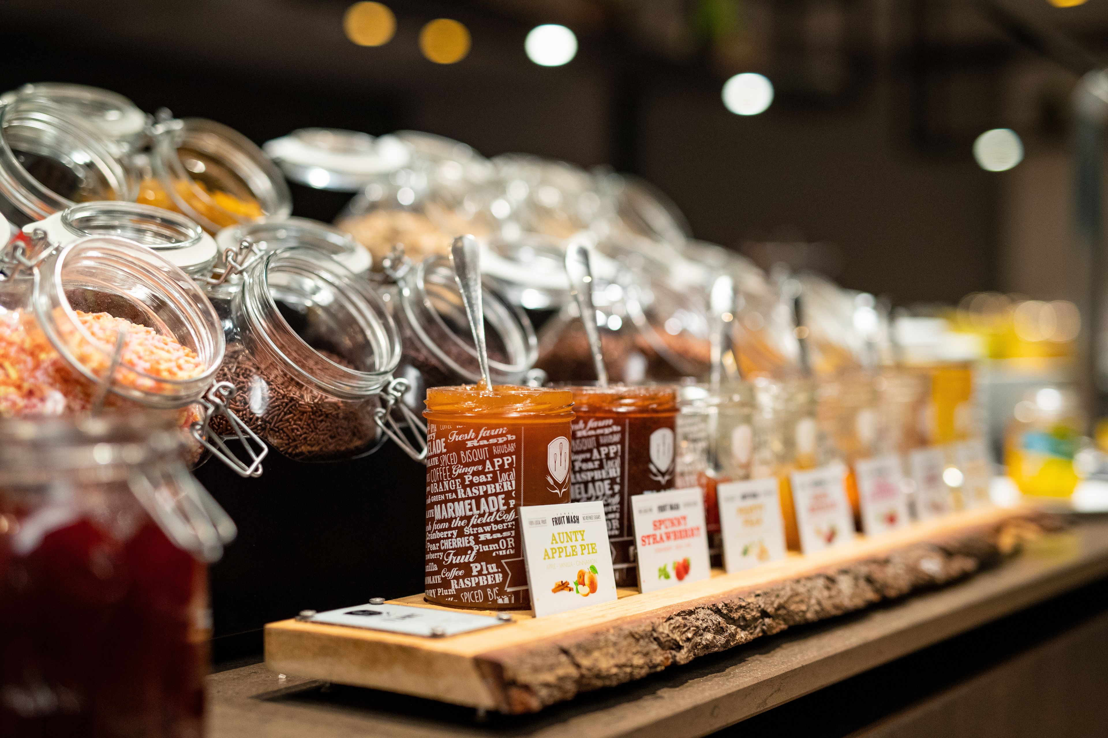 daily buffet breakfast (eur 29.50 per person)