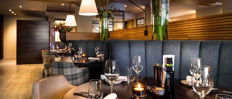 Serveert diner, internationale gerechten
