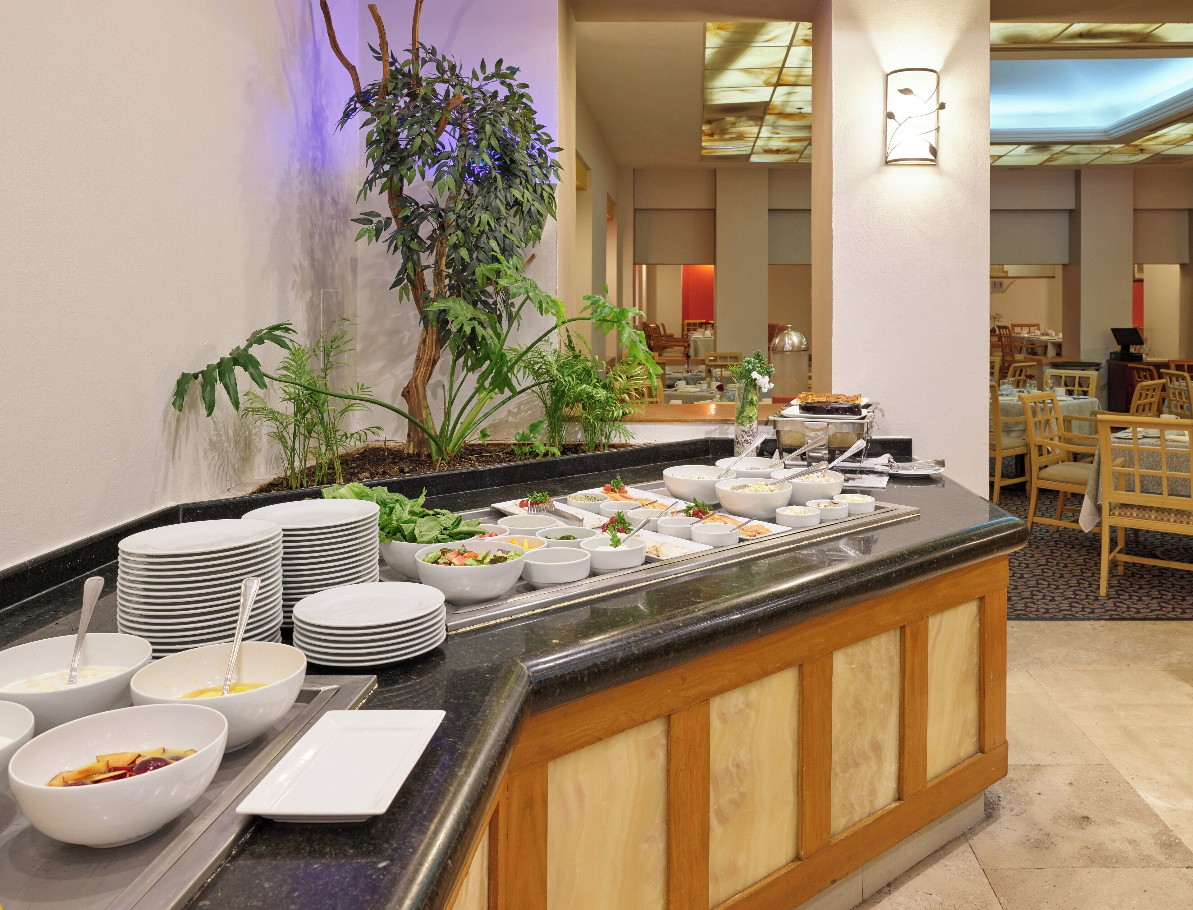 breakfast and dinner served