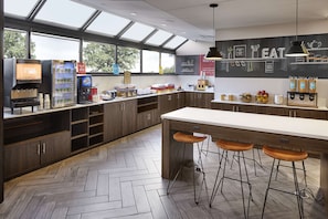 Petit déjeuner buffet compris tous les jours