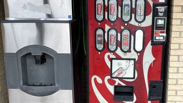 Vending machine