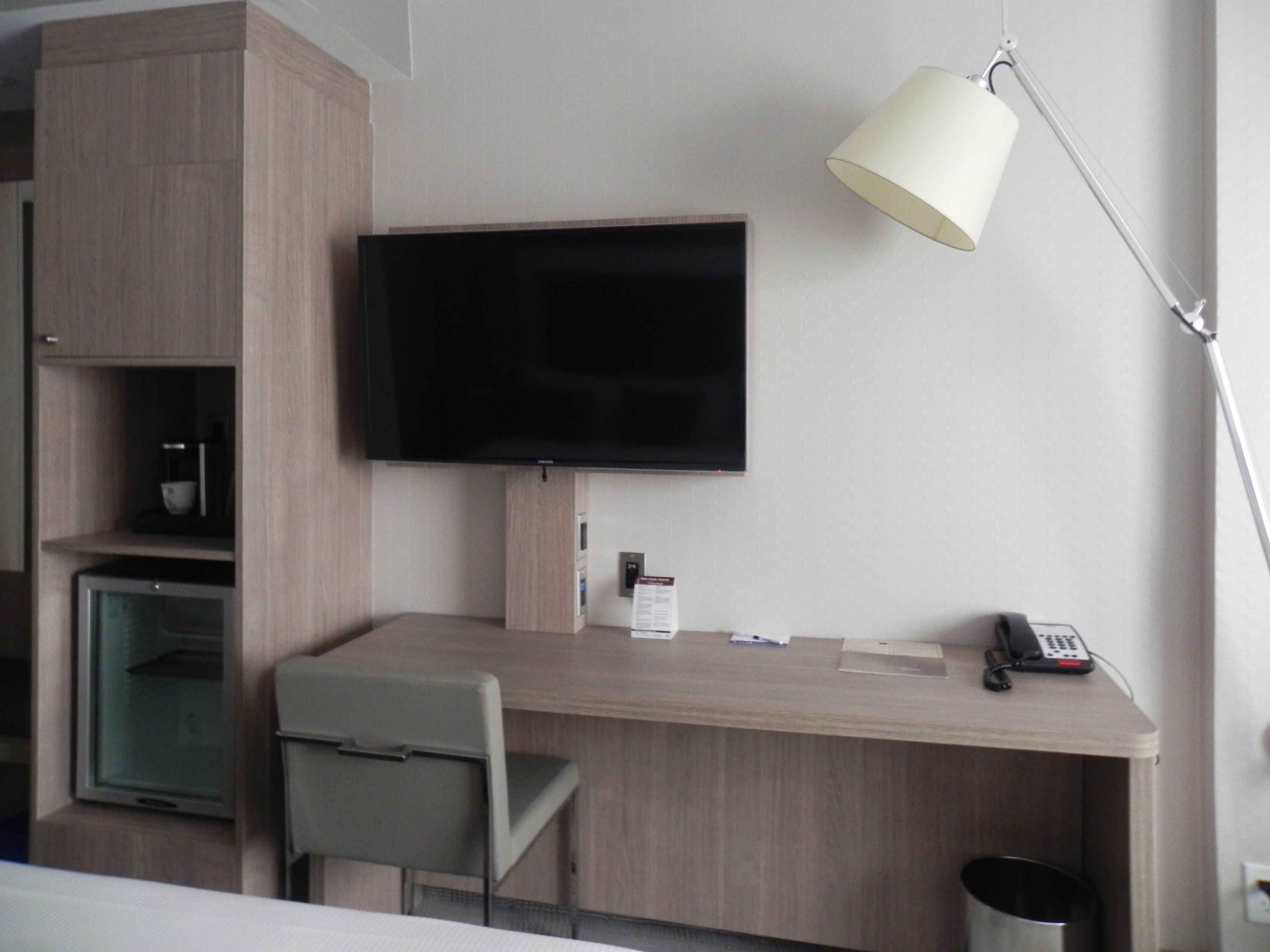 superior double room, 2 double beds | living area | lcd tv