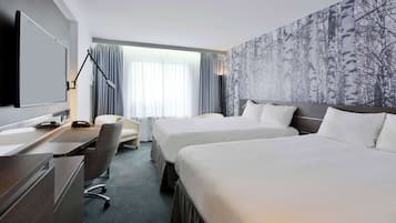 Habitación, 2 camas matrimoniales | Ropa de cama hipoalergénica y edredón