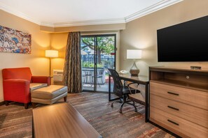 1 bedroom, pillowtop beds, in-room safe, desk - Best Western Plus Wine Country Inn & Suites (Santa Rosa)