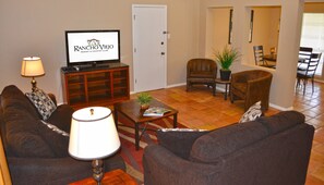 Blackout drapes, iron/ironing board, cribs/infant beds, rollaway beds - Rancho Viejo Resort and Country Club (Olmito)