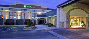 Holiday Inn Cincinnati-Riverfront by IHG