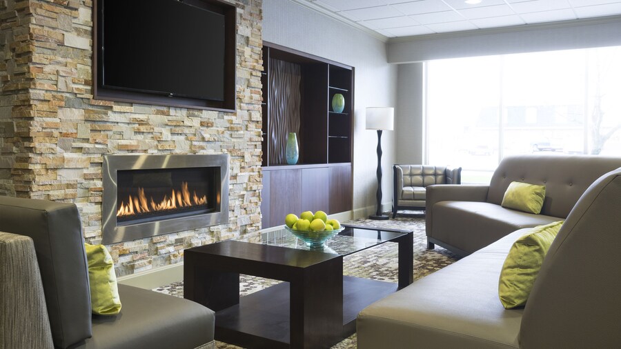 Holiday Inn Cincinnati-Riverfront by IHG