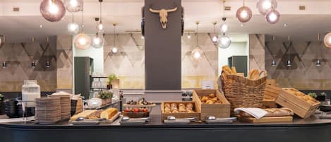 Daily buffet breakfast (EUR 25 per person)