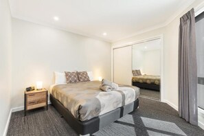 Suite, 1 Bedroom - Allara Motor Lodge (White Hills)