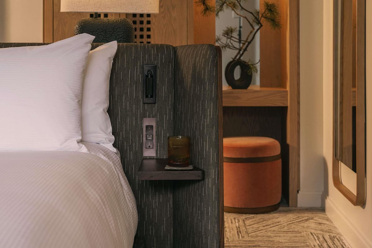 Literie de qualité supérieure, surmatelas, minibar