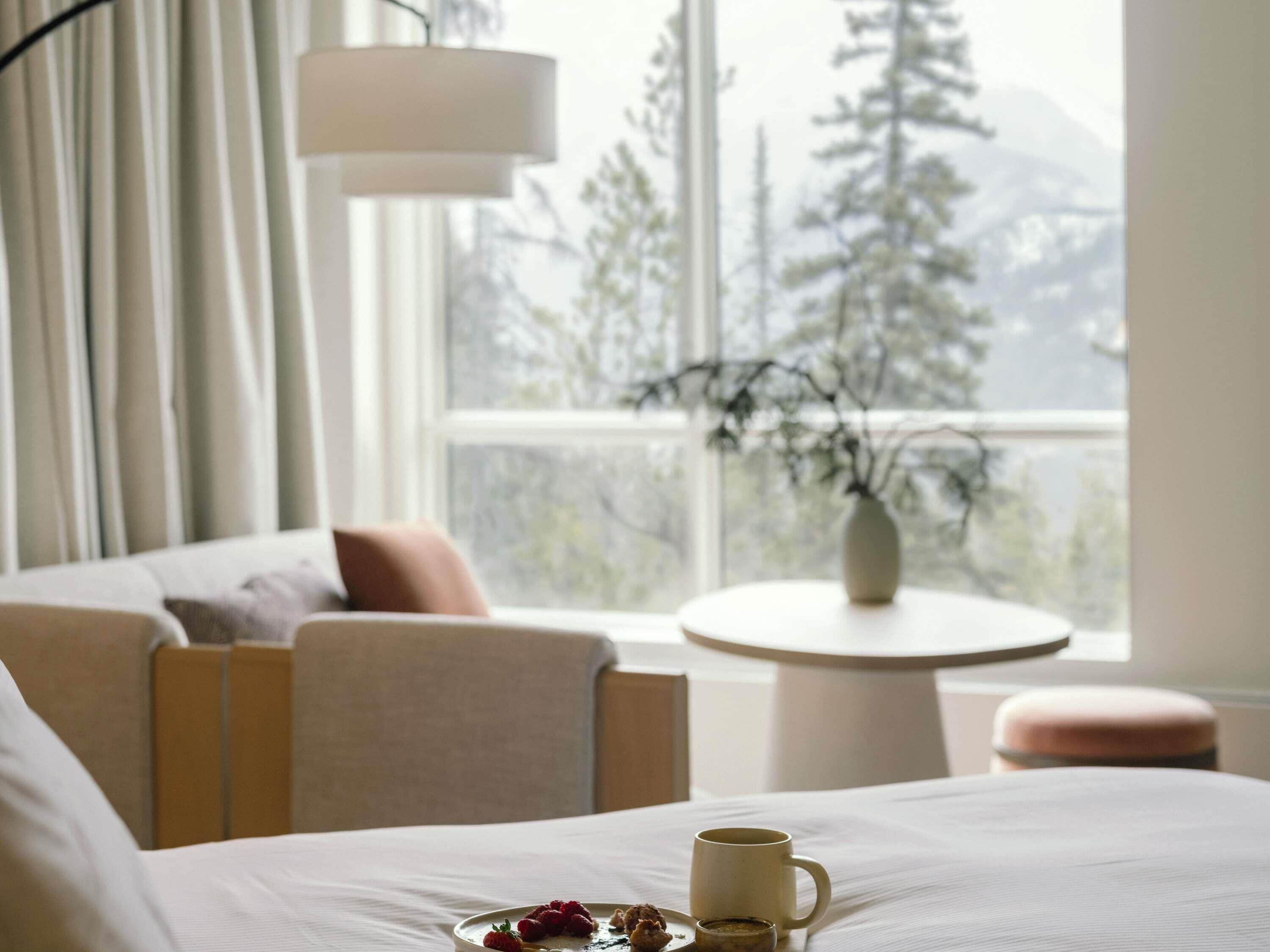 Premium bedding, pillow-top beds, minibar, in-room safe