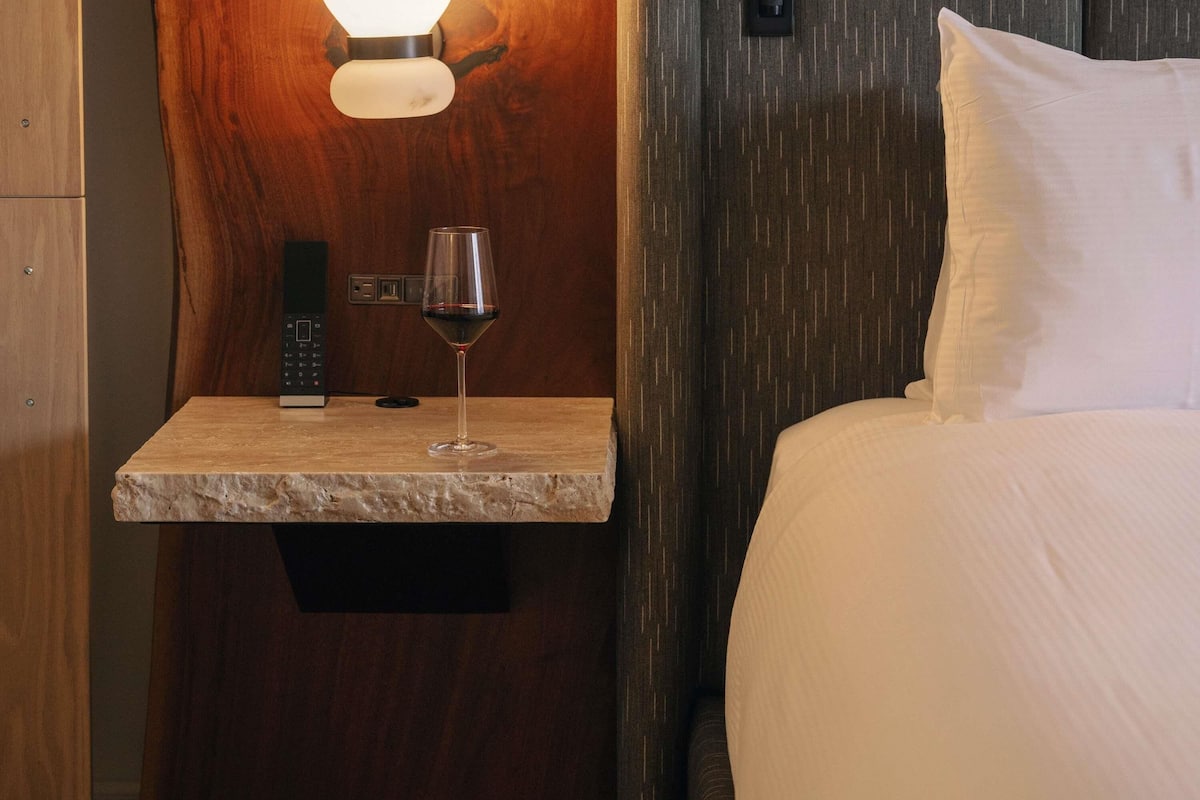 Premium bedding, pillowtop beds, minibar, in-room safe