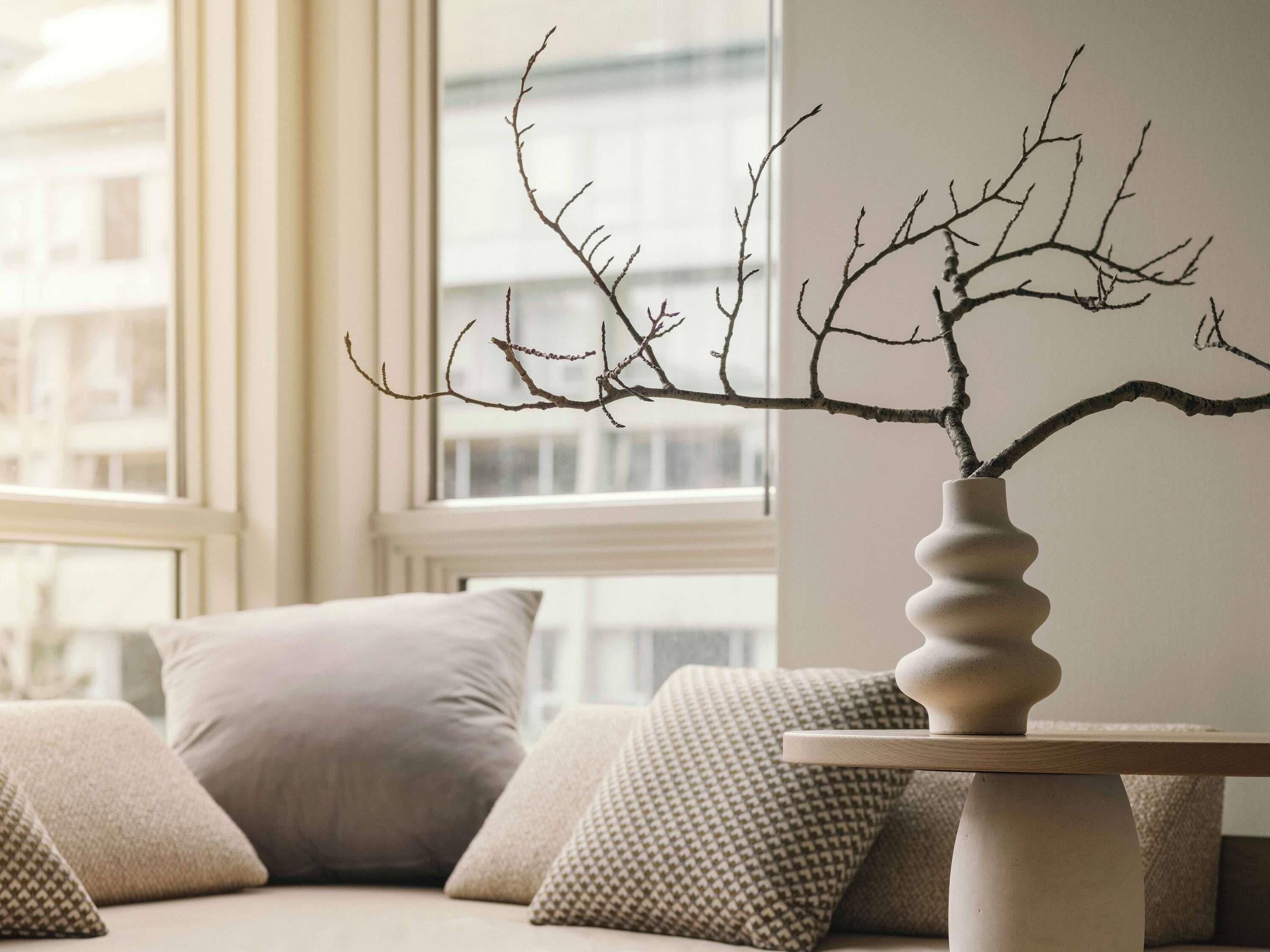 Photo - Rimrock Banff, Emblems Collection