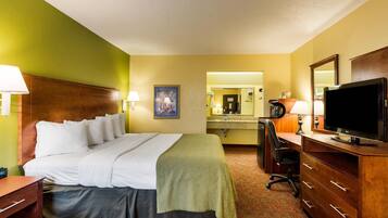 Desk, iron/ironing board, free WiFi, bed sheets