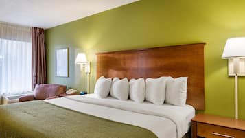 Desk, iron/ironing board, free WiFi, bed sheets