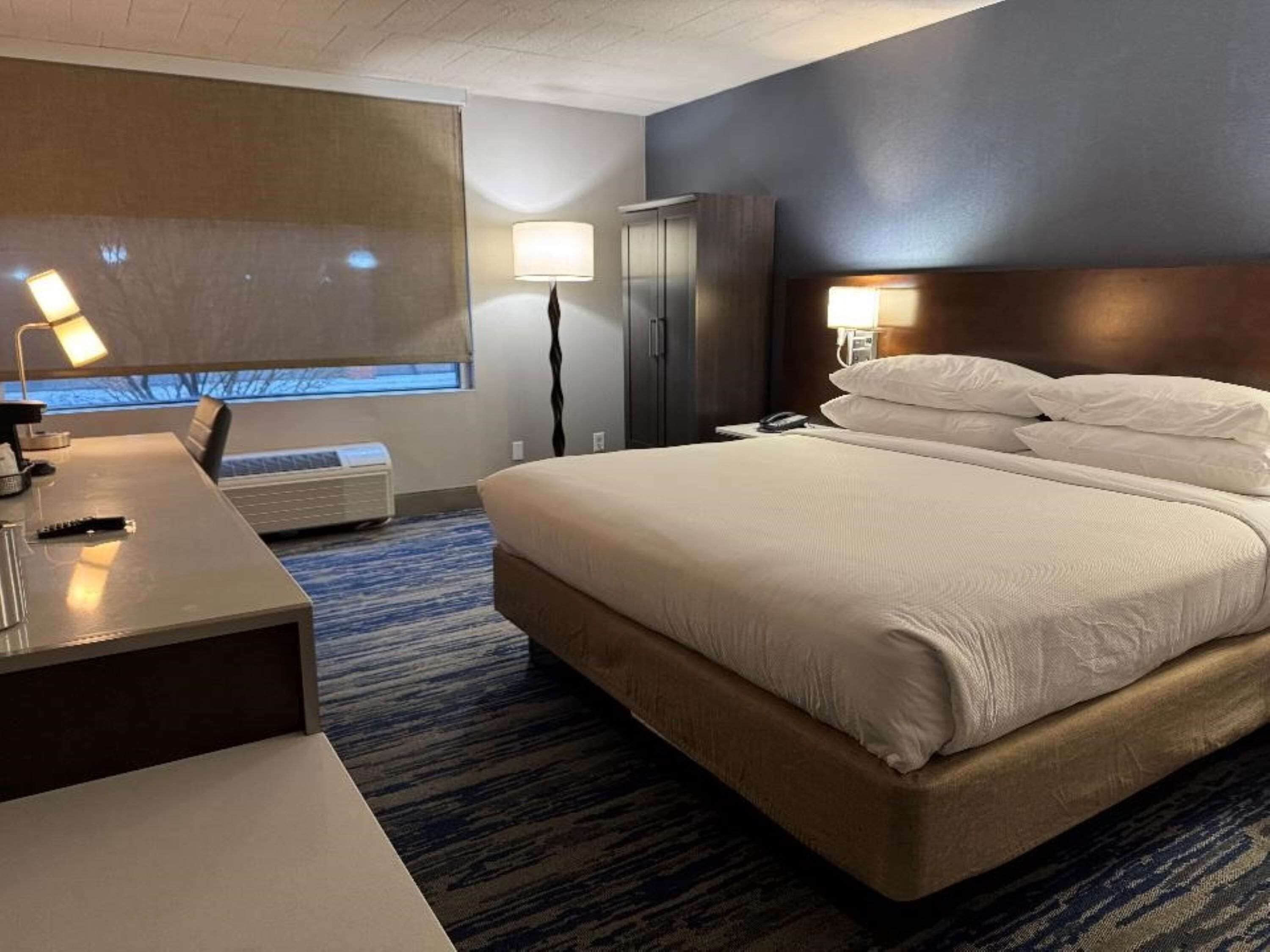 standard room, 1 king bed, accessible, refrigerator | premium bedding, individually furnished, desk, laptop workspace