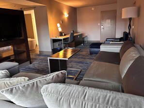 Suite, 1 King Bed, Non Smoking, Refrigerator (Living Room;with Sofabed) | Premium bedding, individually furnished, desk, laptop workspace