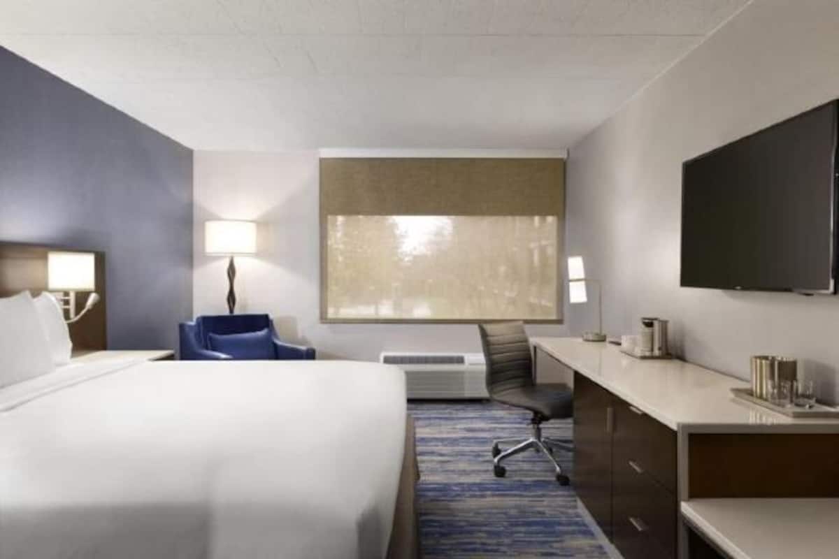 Premium bedding, individually furnished, desk, laptop workspace
