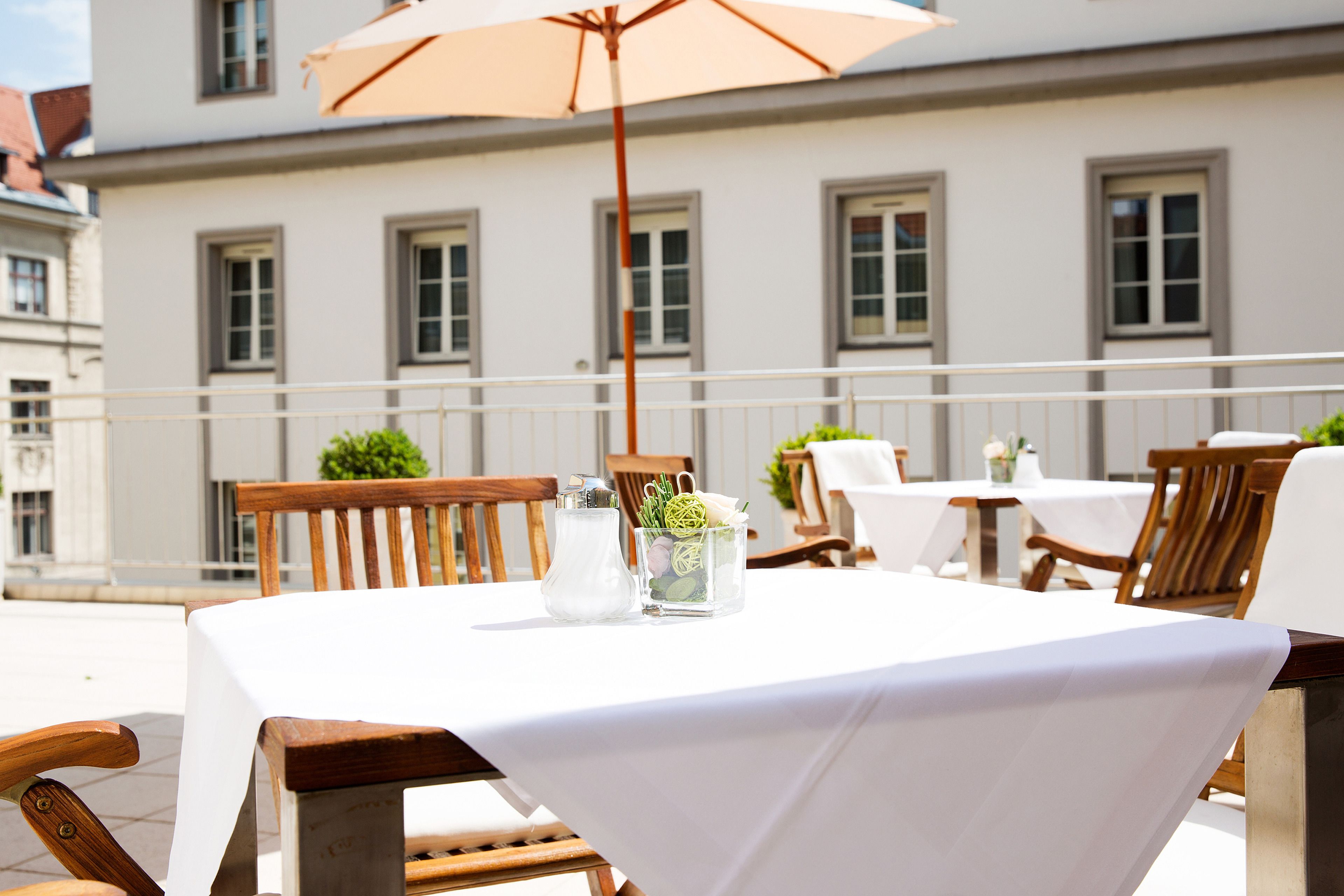 Daily buffet breakfast (EUR 28 per person)