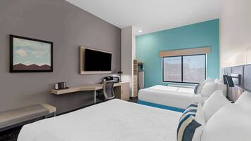 Desk, laptop workspace, iron/ironing board, free WiFi