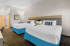 标准房, 2 张大床, 无烟房, 冰箱和微波炉 | 办公桌、笔记本电脑工作区、熨斗/熨衣板、免费 WiFi