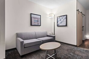 Desk, laptop workspace, iron/ironing board, free WiFi