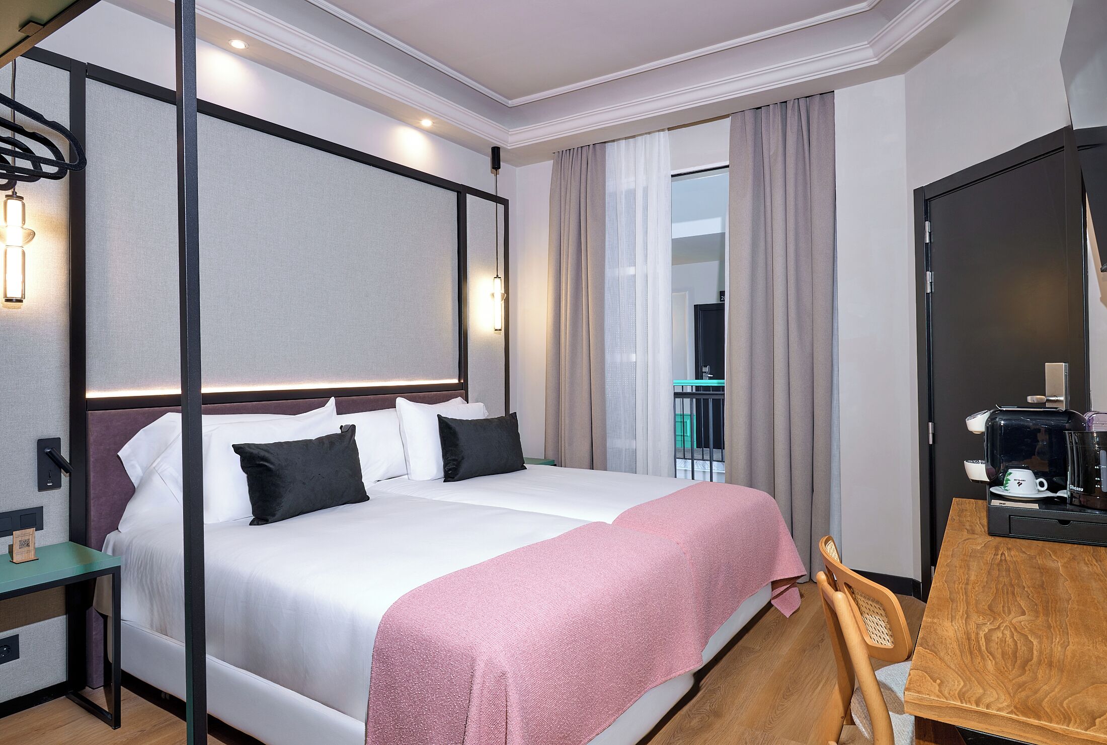 Chambre Double | Literie de qualité supérieure, minibar, coffres-forts dans les chambres