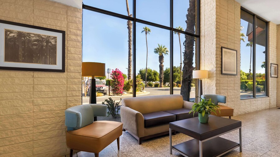 Best Western Date Tree Hotel