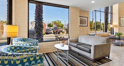 Best Western Date Tree Hotel