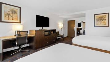 Caja de seguridad en la habitación y escritorio