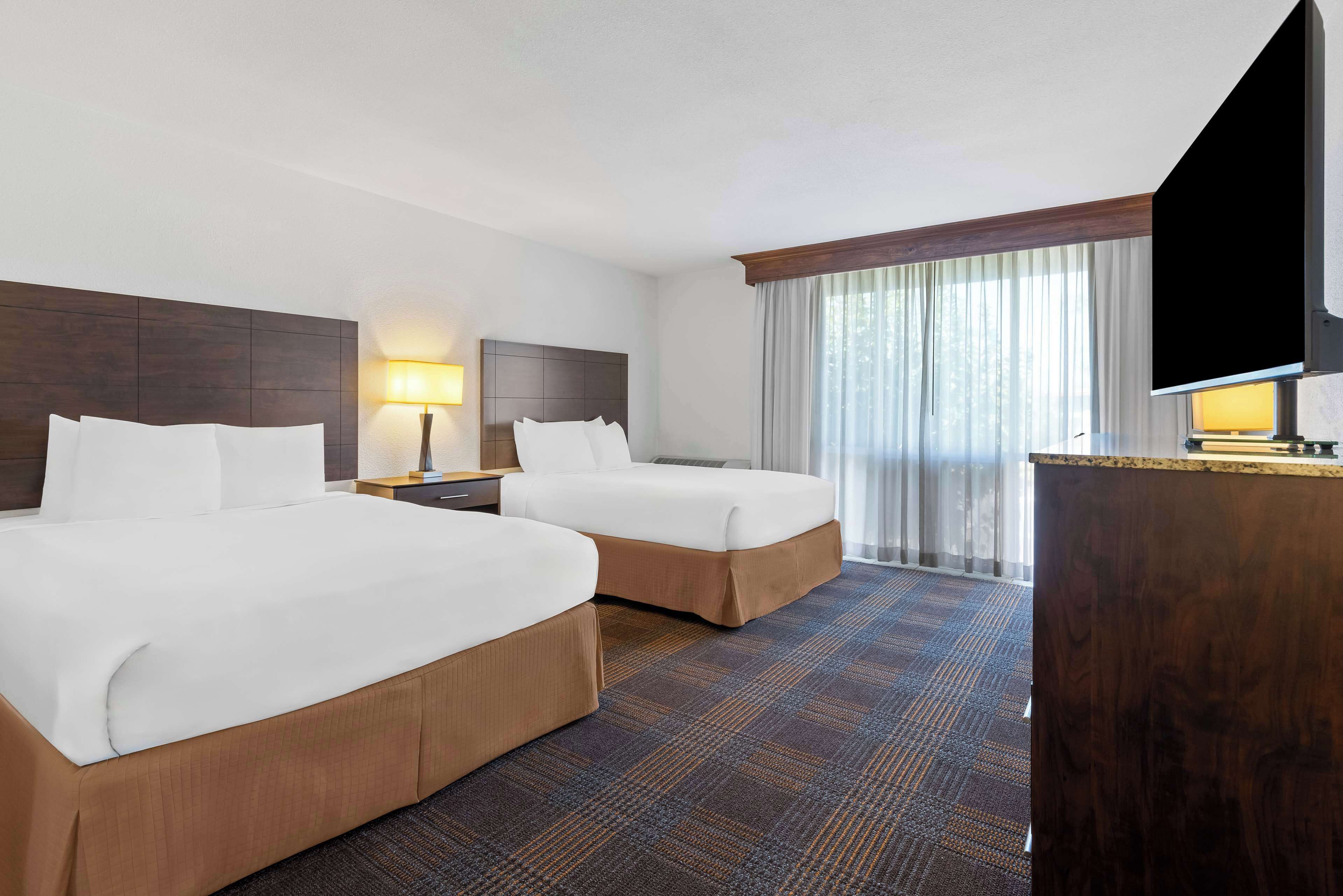 Photo - Best Western Date Tree Hotel