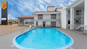 Seasonal outdoor pool