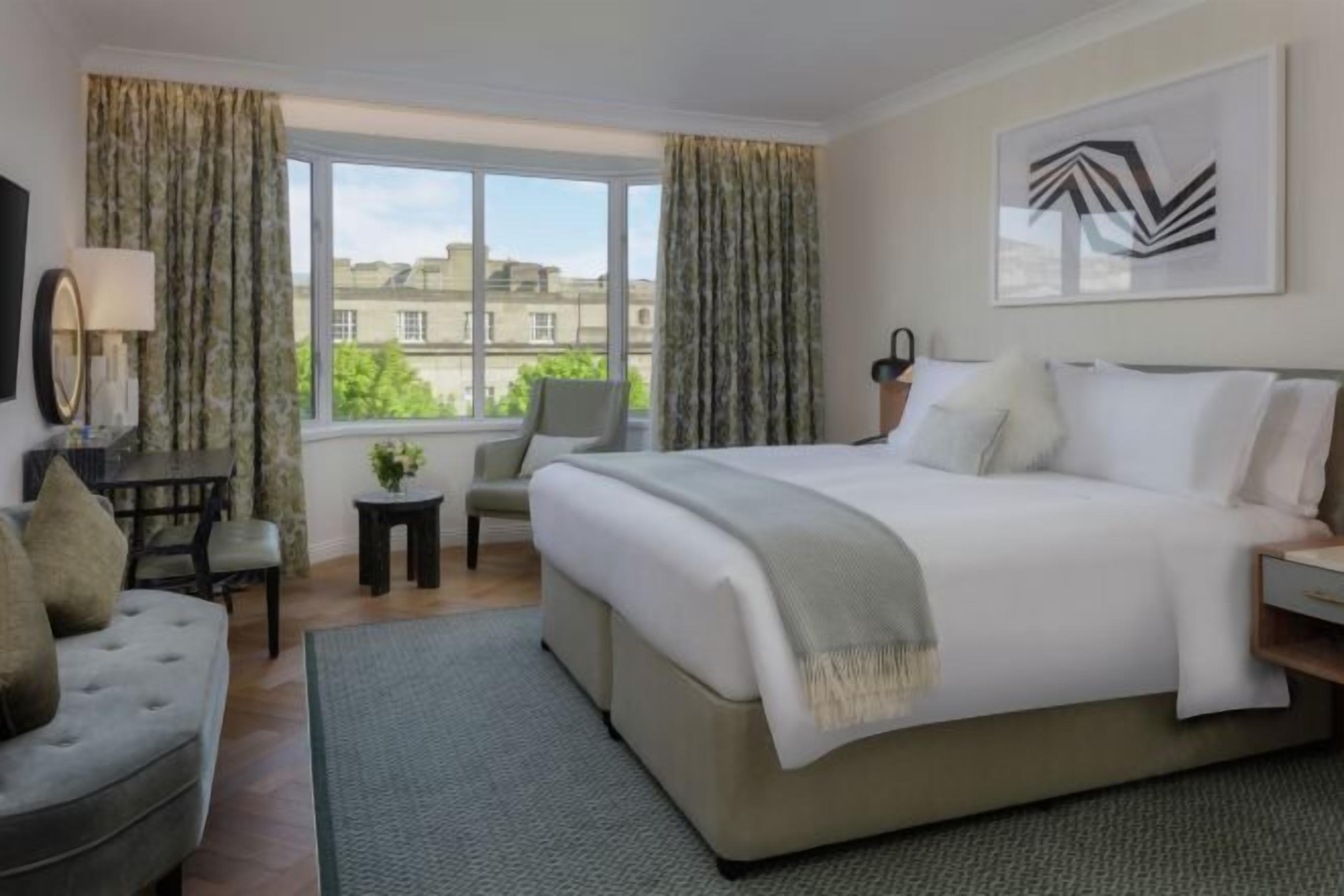 埃及棉床單、高級寢具、迷你吧、房內夾萬