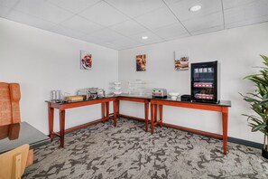 Desayuno continental incluido todos los días 