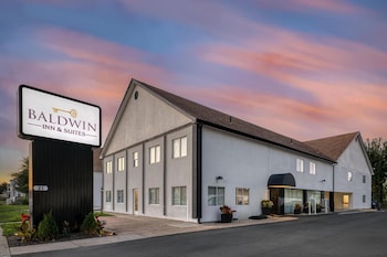 Baldwin Inn & Suites, SureStay Collection by Best Western
