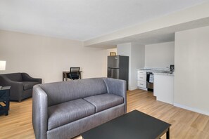 Suite, 1 King Bed, Non Smoking, Kitchen (with Sofabed, Full Kitchen) | Pillowtop beds, desk, laptop workspace, blackout drapes - Baldwin Inn & Suites, SureStay Collection by Best Western (West Springfield)