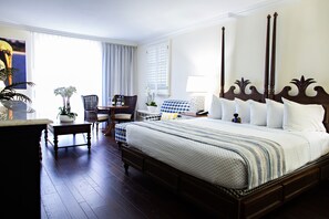 Premium bedding, pillowtop beds, in-room safe, desk - Inn at Pelican Bay (Naples)