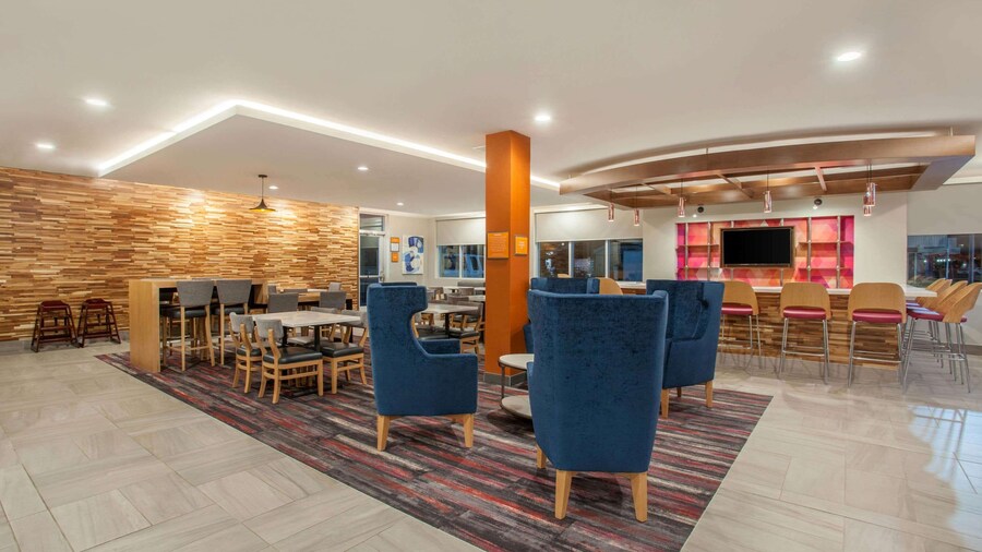 La Quinta Inn & Suites by Wyndham Madera