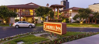 Campbell Inn