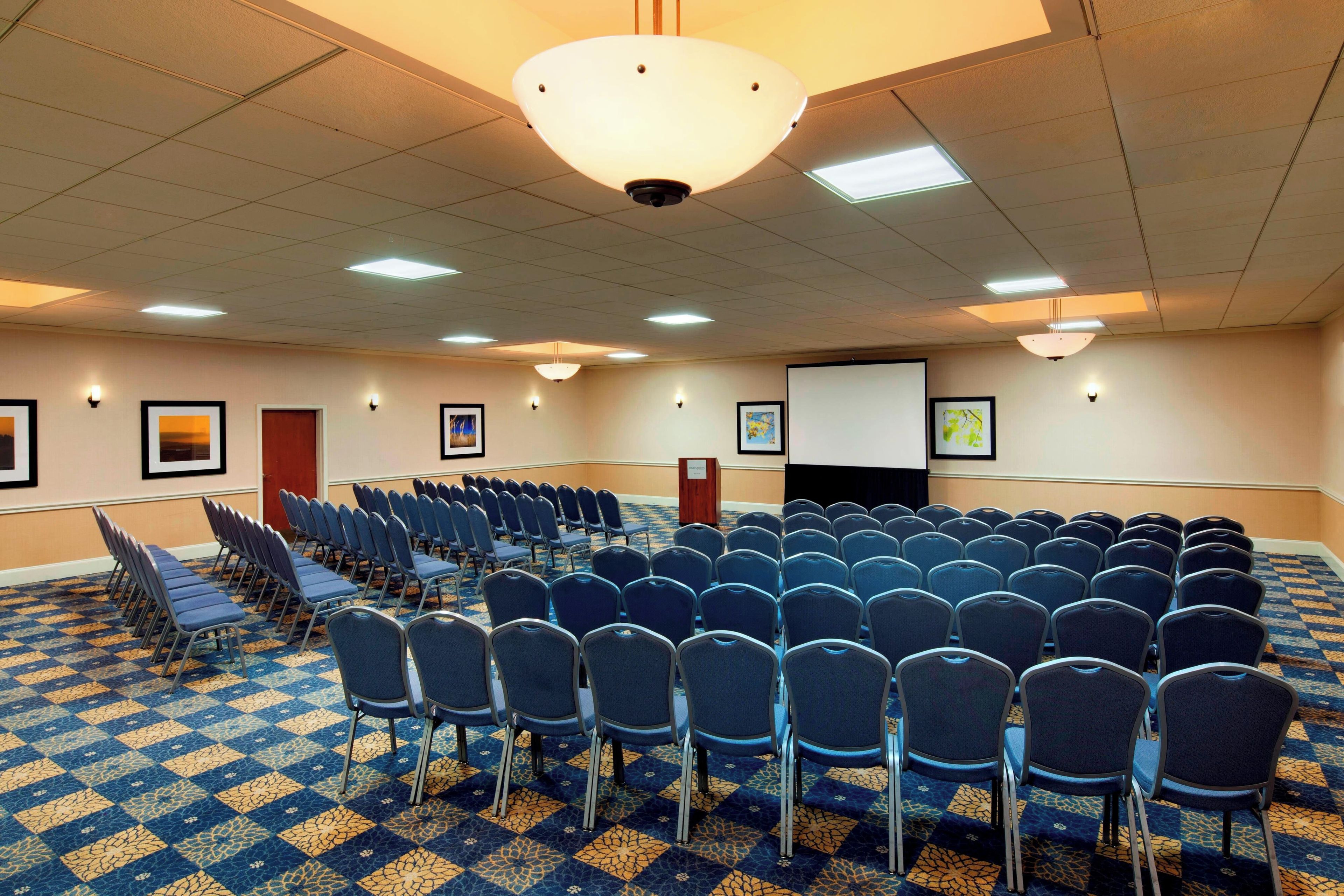 Foto - Four Points by Sheraton Bakersfield