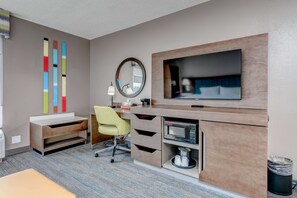 Room, 1 King Bed with Sofa bed (Study)