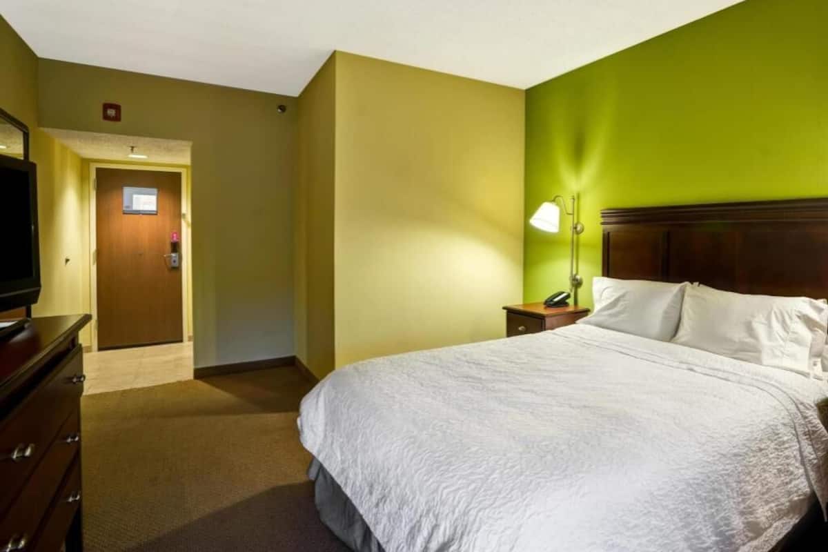 Soundproofing, iron/ironing board, free cribs/infant beds