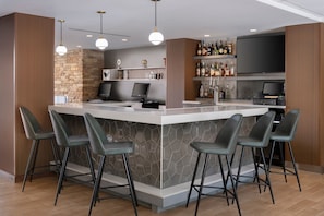 Bar (on property) - Fairfield Inn & Suites Los Angeles LAX/El Segundo (El Segundo)