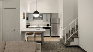 Suite, 2 Bedrooms | Pillowtop beds, in-room safe, desk, laptop workspace - Residence Inn by Marriott Palo Alto Mountain View (Mountain View)