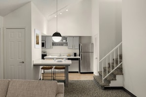 Suite, 2 Bedrooms | Pillowtop beds, in-room safe, desk, laptop workspace