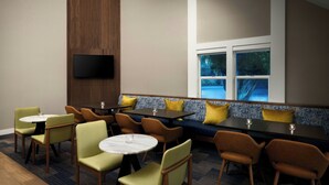 Lobby sitting area - Residence Inn by Marriott Palo Alto Mountain View (Mountain View)