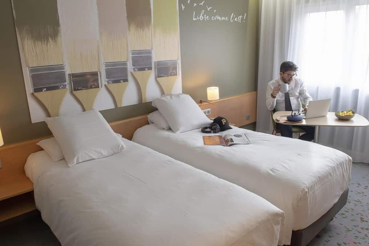 classic room, 2 single beds | premium bedding, pillow-top beds, desk, blackout curtains